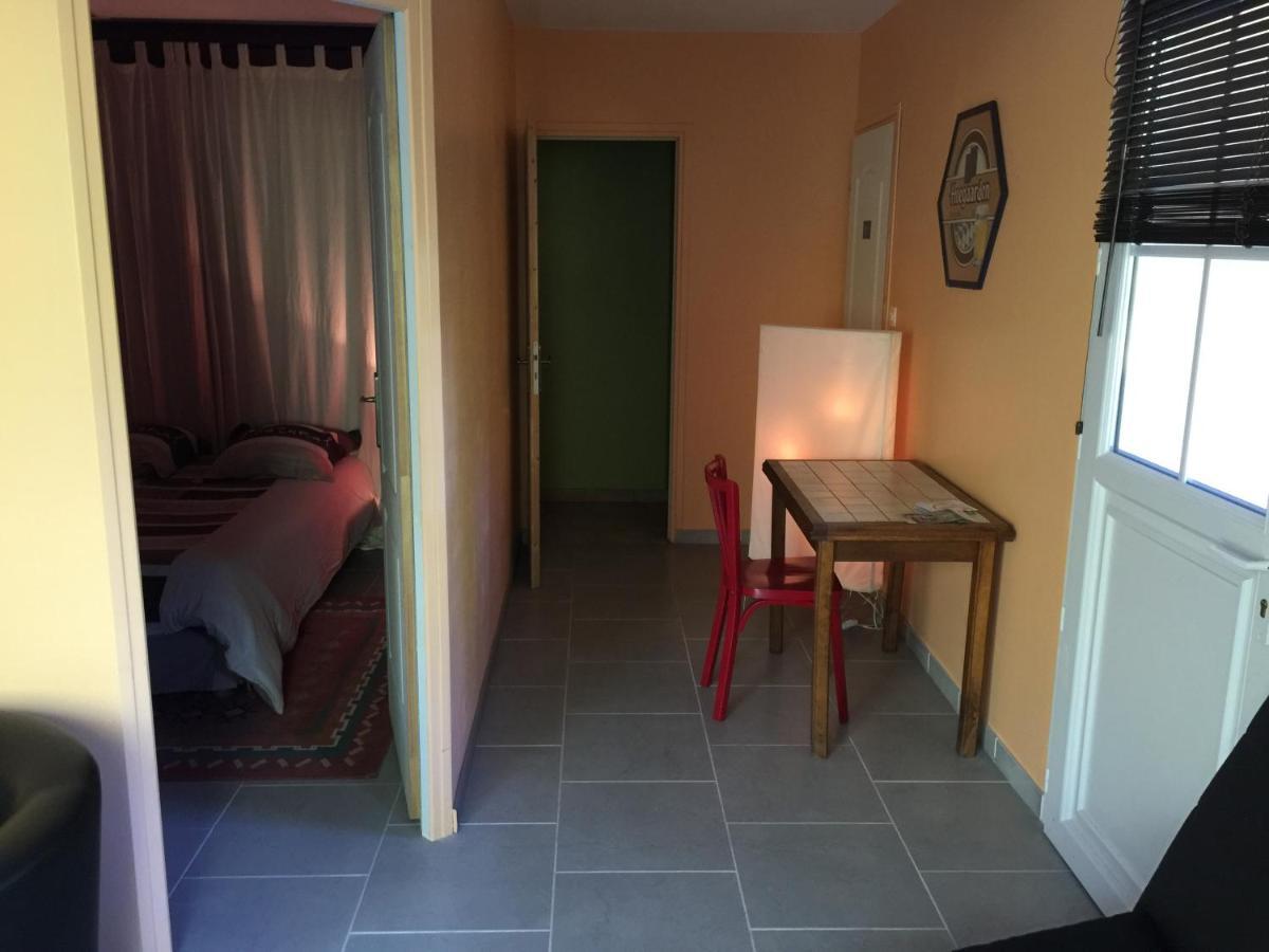 La Caronniere Bed & Breakfast *